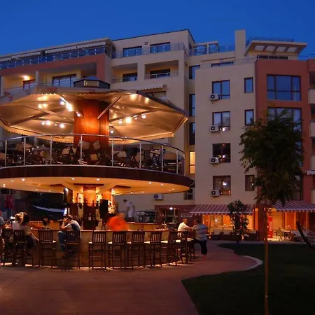 아파트 Апартаменты В Отеле Panorama Beach 4* Несебр 네세부르