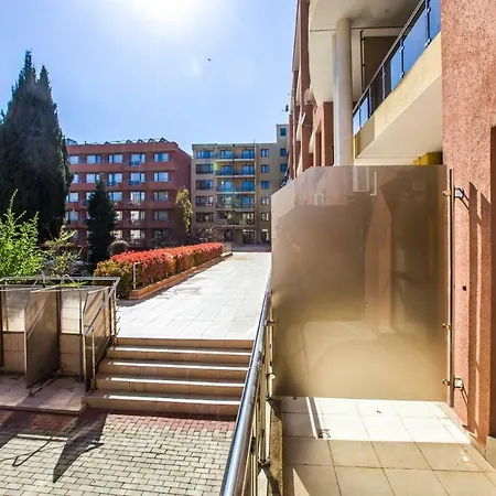 Апартаменты В Отеле Panorama Beach 4* Несебр 네세부르