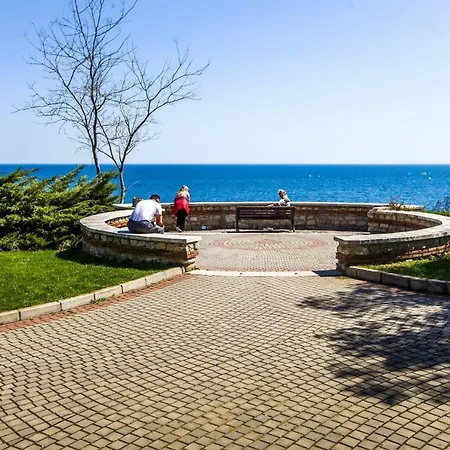 Апартаменты В Отеле Panorama Beach 4* Несебр 네세부르